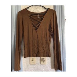 ME TO WE shirt. Size small. Like new